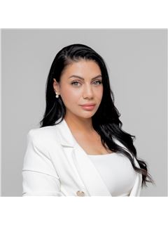 Farah Al-Hasnwi - RE/MAX Experts