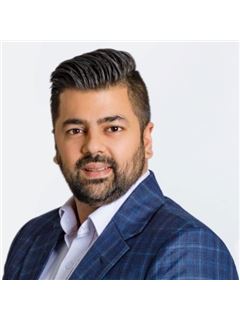 Gaurav Narula - RE/MAX Real Estate Centre Inc