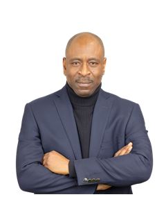 Olurotimi Bola - RE/MAX Real Estate Centre Inc