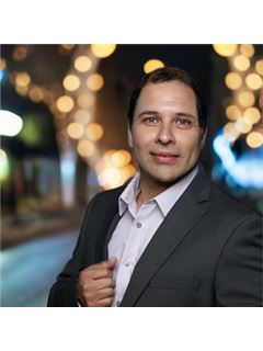 Nouman Khalil - RE/MAX Real Estate Centre Inc
