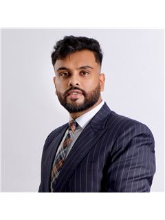 Vivek Jindal - RE/MAX Metropolis Realty