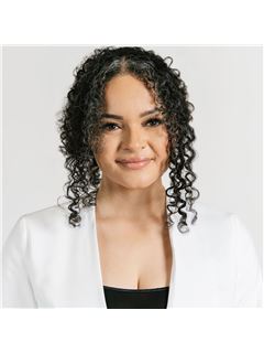 Ebony Ennis - RE/MAX Escarpment Realty Inc