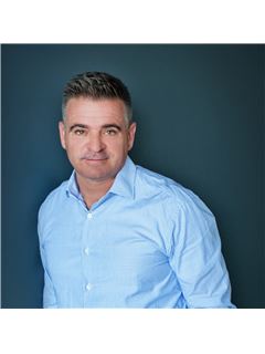 Brian Fockler - RE/MAX Hallmark Chay Realty