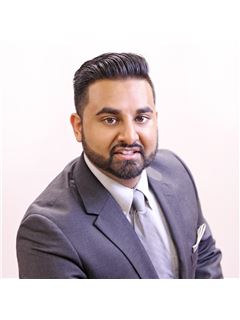 Sandev Soomal - RE/MAX Real Estate Centre Inc