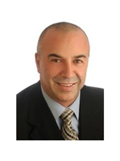 Naz Moussa - RE/MAX Hallmark Realty Group