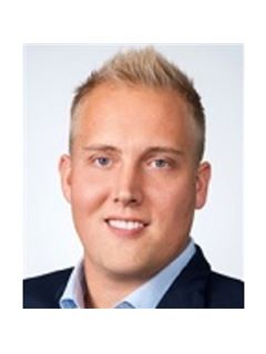 Aaron Lillie - RE/MAX Hallmark Chay Realty