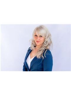 Julie Pilon - RE/MAX Affiliates Marquis Ltd.