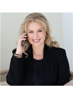 Katherine Scott - RE/MAX Hallmark Realty Group