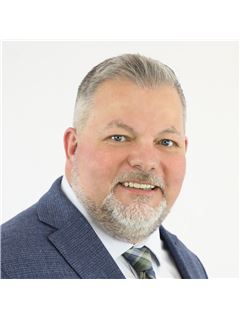 Andy Naudi - RE/MAX Twin City Realty Inc