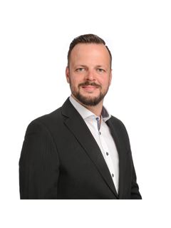 Gabe Lakatos - RE/MAX Experts