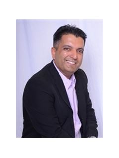 Arun Prashar - RE/MAX Twin City Realty Inc