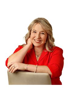 Valerie Mallory - RE/MAX Affiliates Marquis Ltd.