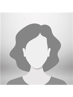 Leslie H. Stead - RE/MAX Right Move