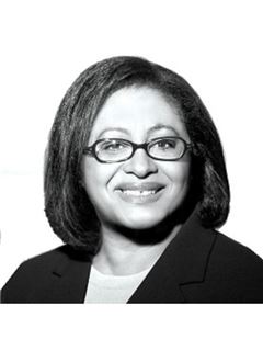 Rosalee A Jackson - RE/MAX Hallmark Realty Ltd