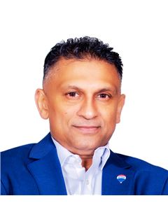 Shan Thayaparan - RE/MAX Community Realty Inc.