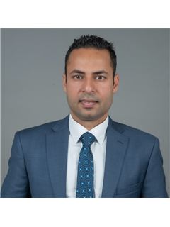 Barinder Dhaliwal - RE/MAX Realty Services Inc