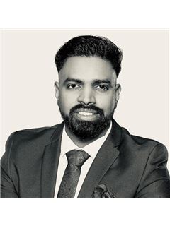 Jathushan Sivanesan - RE/MAX Community Realty Inc.