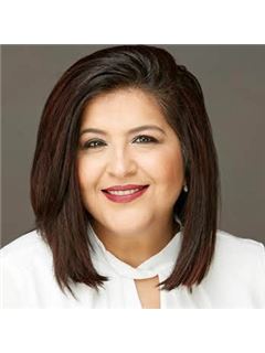 Pooja Kaushal - RE/MAX Real Estate Centre Inc.