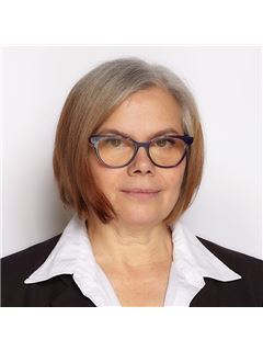 Angela Schutz - RE/MAX Hallmark Realty Ltd