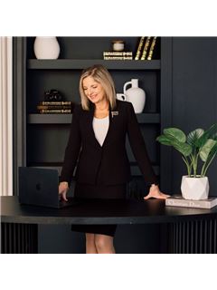 Helen M. Cronin - RE/MAX Realty Specialists Inc