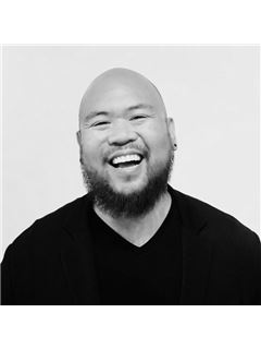 Neil Bansil - RE/MAX Hallmark Realty Ltd