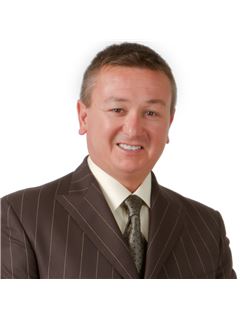 Mark Leader - RE/MAX Hallmark Chay Realty