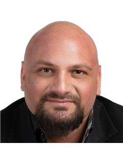 Joe Iannino - RE/MAX Real Estate Centre Inc