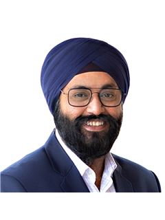 Harpreet Kwatra - RE/MAX Real Estate Centre Inc