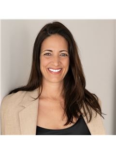 Gina Alviano - RE/MAX Escarpment Realty Inc.