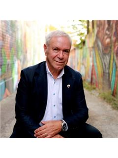 Tony J Couto - RE/MAX West Realty Inc