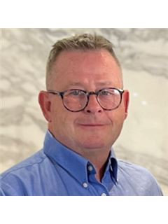 Roger Kilgour - RE/MAX Hallmark Realty Ltd