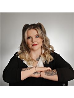 Rebecca Yvonne Graham - RE/MAX Affiliates Marquis Ltd.