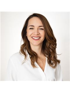 Lyndsey Brown - RE/MAX Real Estate Centre Inc.