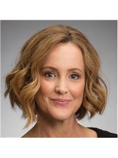 Pamela Smith - RE/MAX Hallmark First Group Realty Ltd