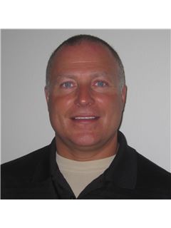 Charles Doering - RE/MAX Twin City Realty Inc