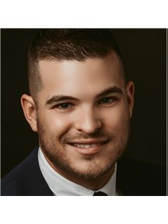 TJ G. Herault - RE/MAX Crown Realty (1989) Inc