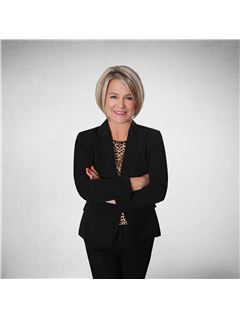 Daniela Bordac - RE/MAX Real Estate Centre Inc.
