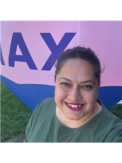 Kavita D Kore - RE/MAX Twin City Realty Inc