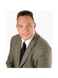 Chris Clarke - RE/MAX Hallmark Realty Ltd