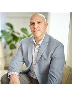 Vince Guagliano - RE/MAX Escarpment Realty Inc