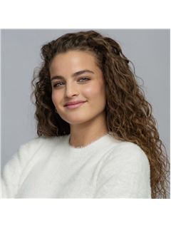 Chiara Campli - RE/MAX Escarpment Realty Inc