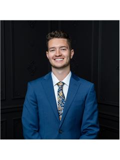 Tarryn Venne - RE/MAX Hallmark First Group Realty Ltd