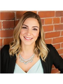 Katie Bianchi - RE/MAX Real Estate Centre Inc