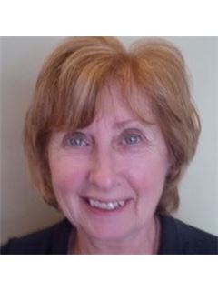 Kathleen Harwood - RE/MAX Twin City Realty Inc