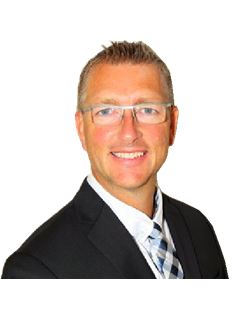 Broker/Owner - Marty L. Leeking - RE/MAX Country Lakes Realty Inc