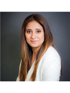 Ekta Narwal - RE/MAX Realty Services Inc