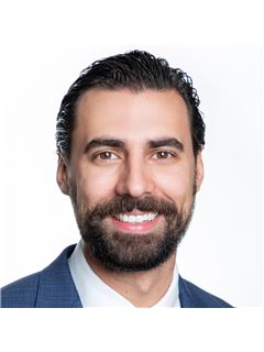 Matt Plunkett - RE/MAX Hallmark Chay Realty