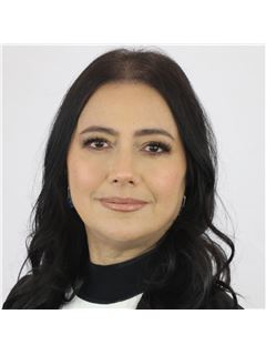 Alejandra Ivic - RE/MAX Twin City Realty Inc