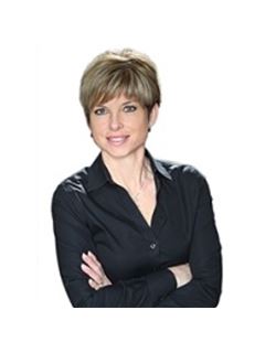 Suzanne Lloyd - RE/MAX Real Estate Centre Inc.