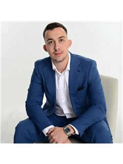 Leo Puskar - RE/MAX Escarpment Realty, Inc.